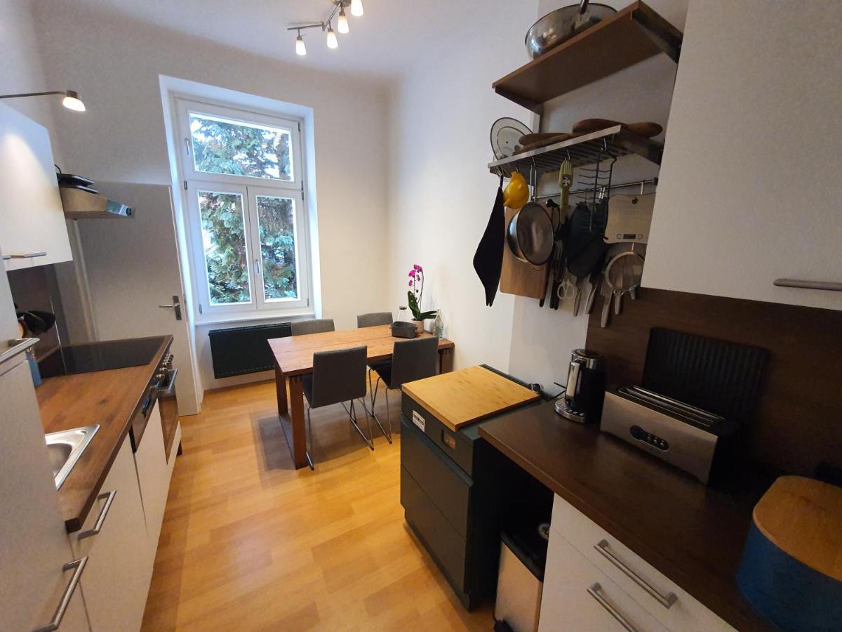 By Payman Club Apartment